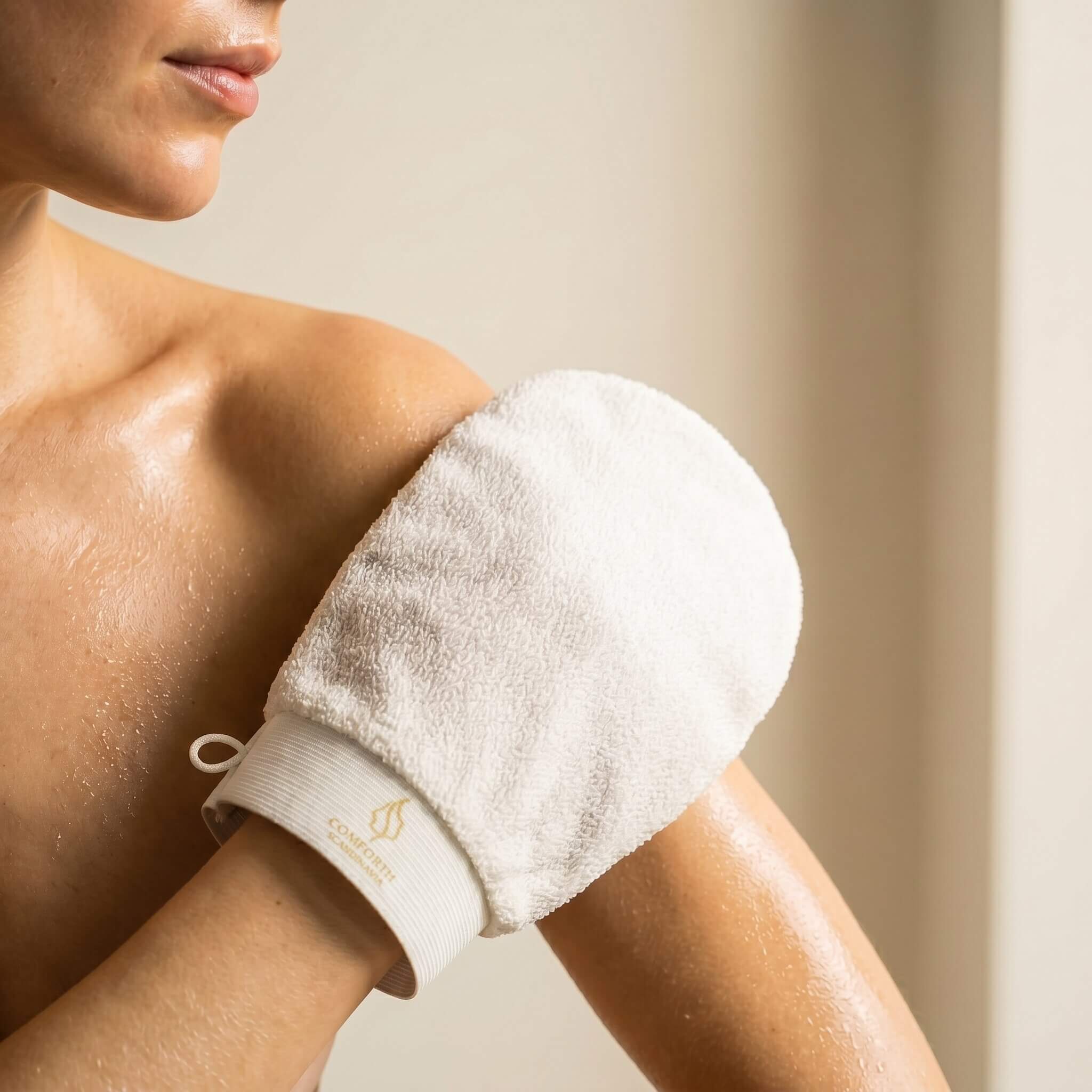 Comforth Glow Gloves -  Eksfolierende Handske